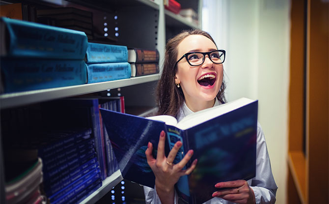 50 Librarian Jokes That You Shhush Read In The Library