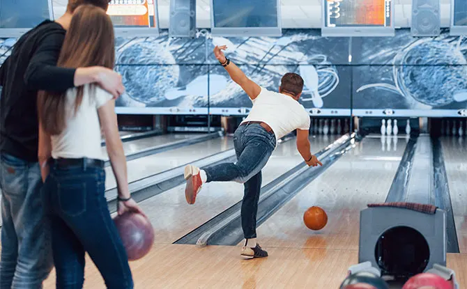 Bowling Jokes for a Funnily Good Time