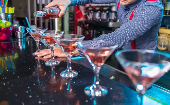Raise a Glass to These 450 Hilarious Bartender Jokes
