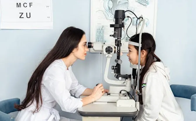 50 Optometrist Jokes to Keep Your Humor in Focus