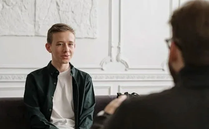 Motivational Humor: 70 Life Coach Jokes That Hit the Mark