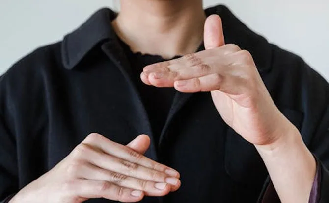 Multilingual Mischief: Interpreter Jokes Across Languages