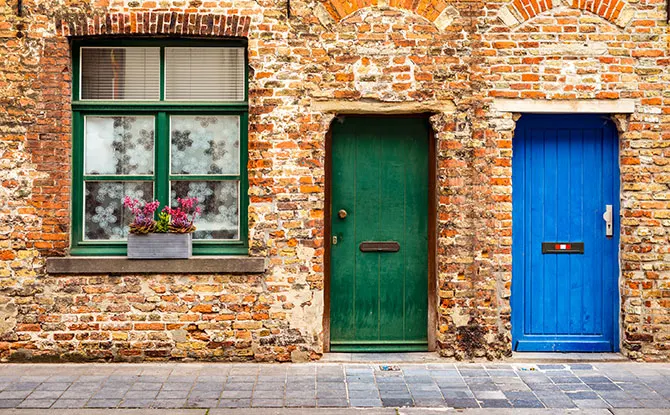 26 Door Jokes That Will Knock You Over